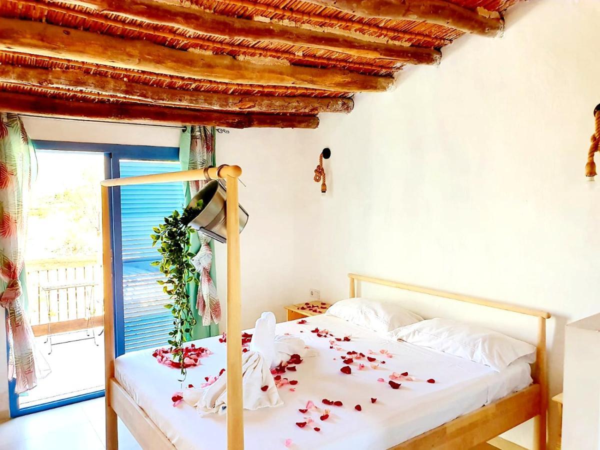 B&B La Nava Suites Mojacar Bagian luar foto