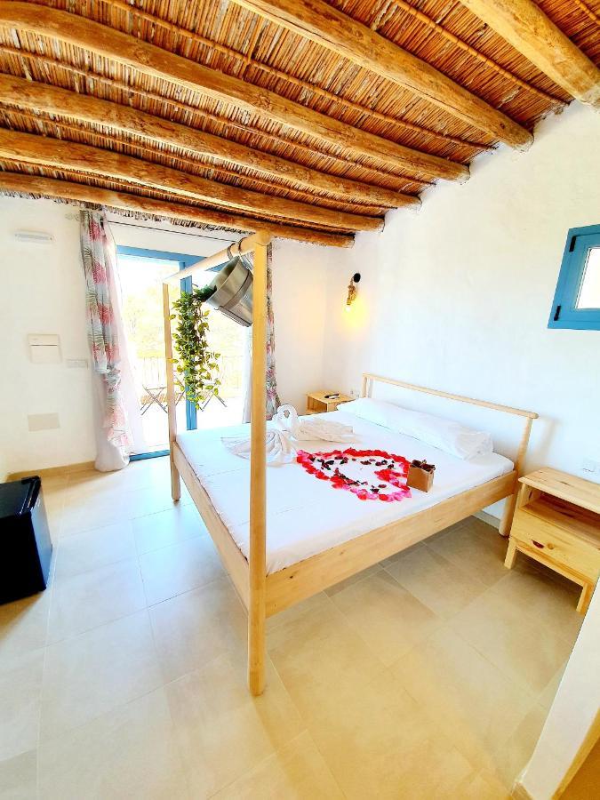 B&B La Nava Suites Mojacar Bagian luar foto