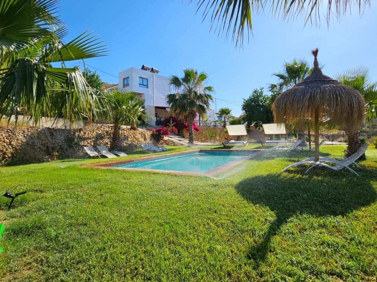 B&B La Nava Suites Mojacar Bagian luar foto
