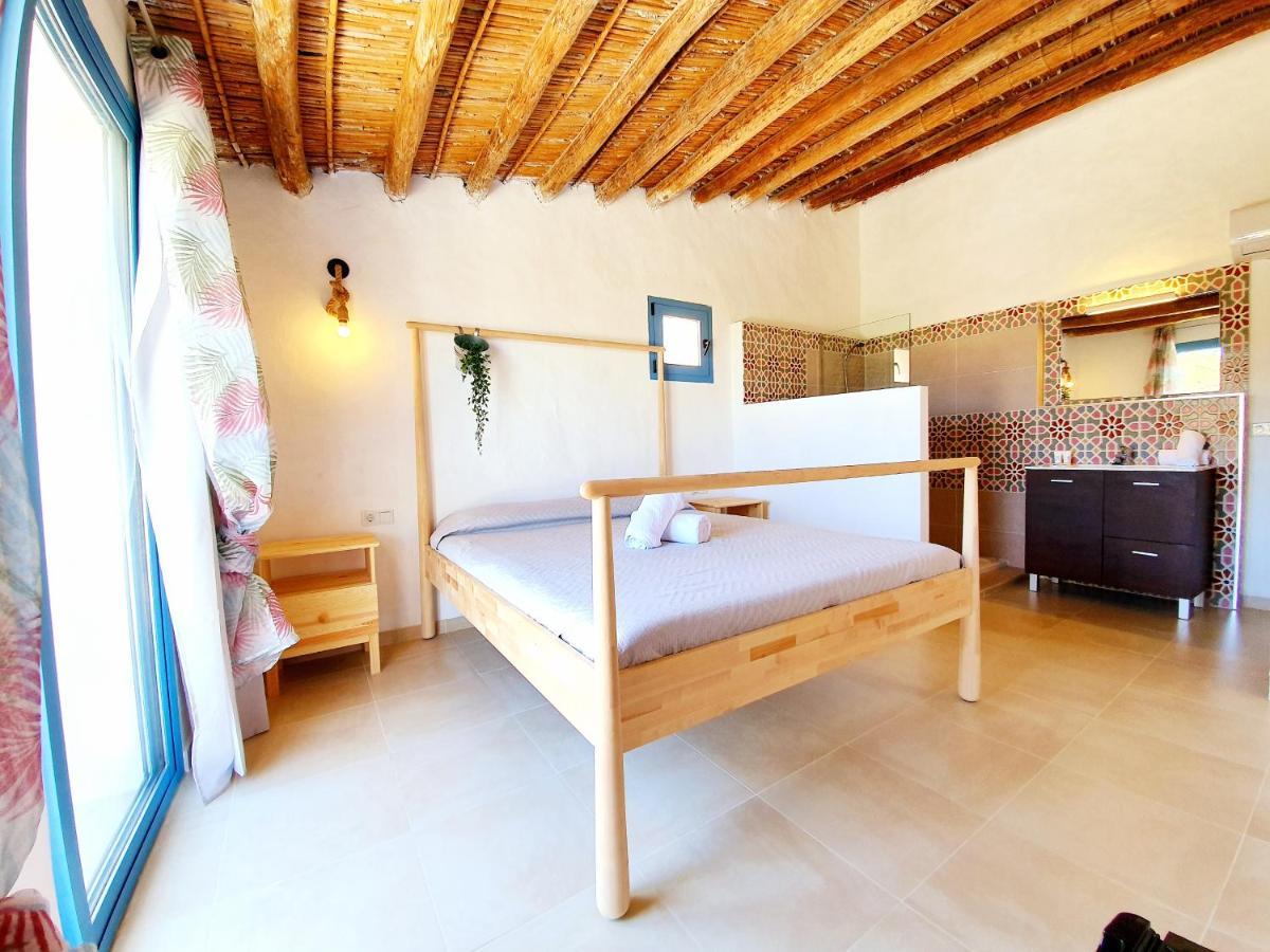 B&B La Nava Suites Mojacar Bagian luar foto